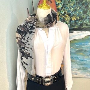 ⭐️Belle Gray, Stunning,Dress Up any Outfit with this Beauty,Elegance & Class, OS